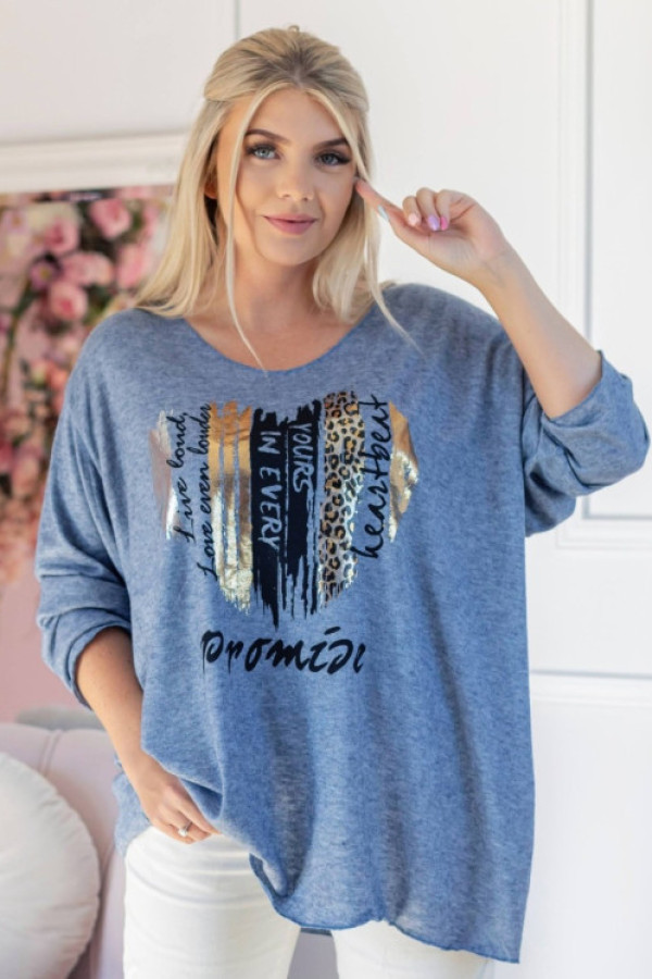 Milutki sweter damski oversize w kolorze denim zwierzęcy nadruk serce promise