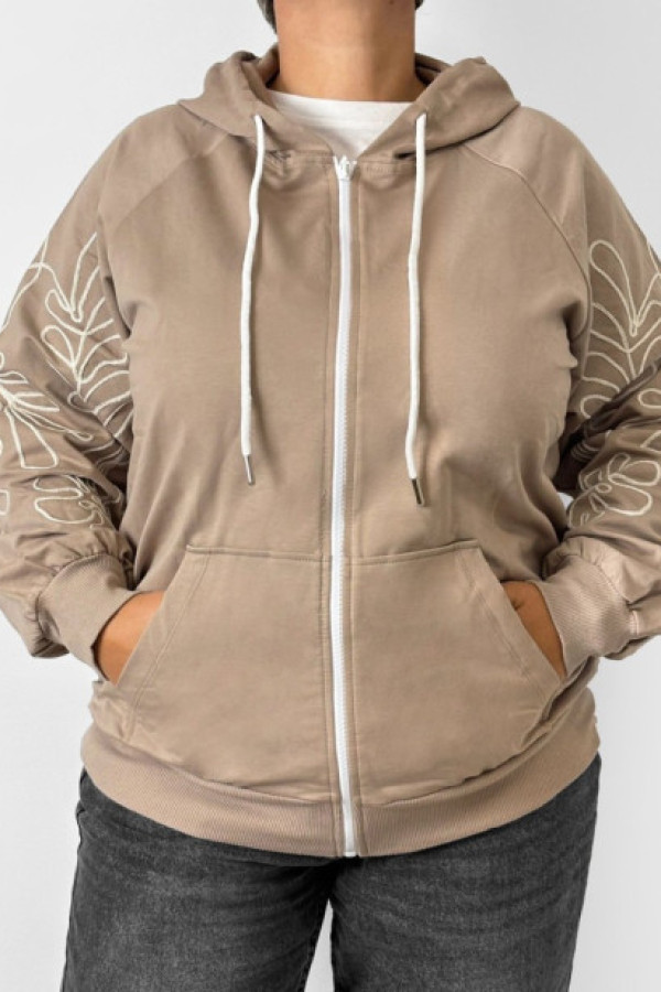 Bluza damska plus size w kolorze beżowym ozdobne rękawy zamek kaptur romana