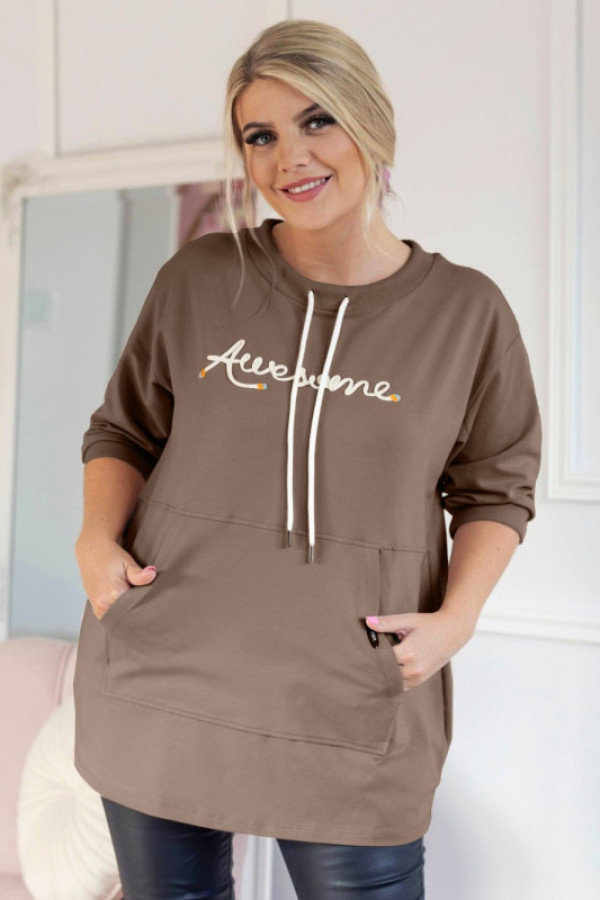 Lekka bluza damska w kolorze mokka ozdobna aplikacja sznurowany dekolt zofia