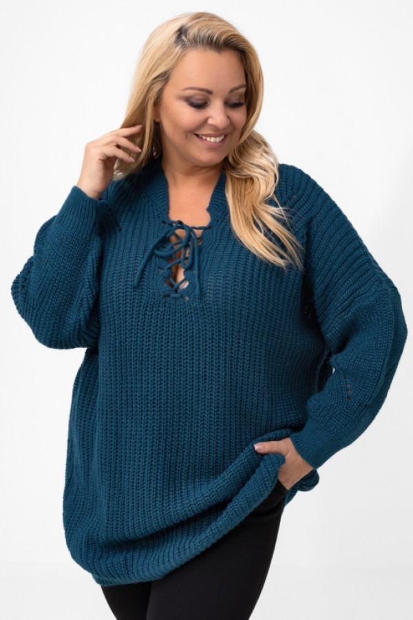 Długi sweter damski oversize w kolorze morskim sznurowany dekolt dante