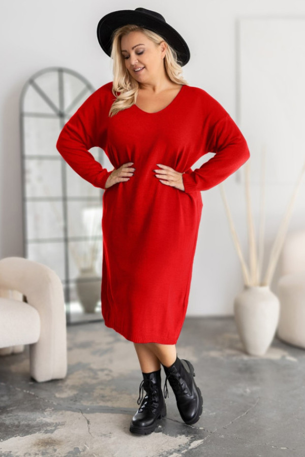 Sweterkowa sukienka plus size w kolorze czerwonym dekolt v estella