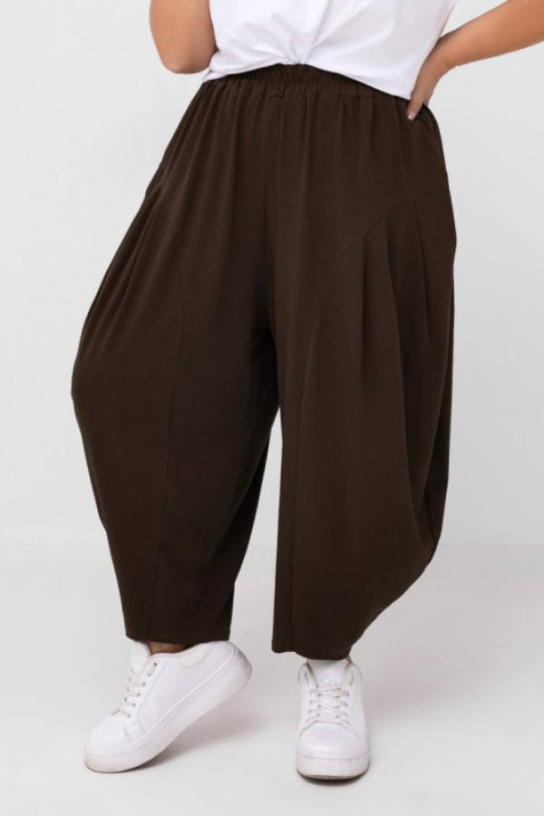 Szerokie spodnie damskie balloon w kolorze czekoladowym kieszenie przeszycia tufan