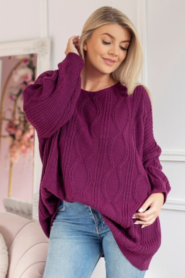 Sweter damski oversize w kolorze amarantowym długi rękaw ozdobny wzór odetta