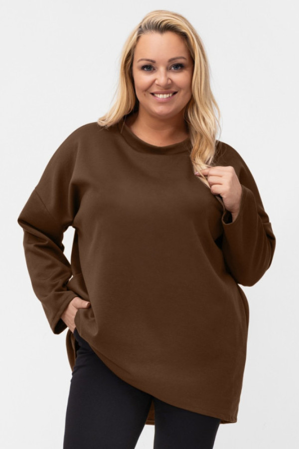 Masełkowa tunika plus size w kolorze czekoladowym dłuższy tył abella