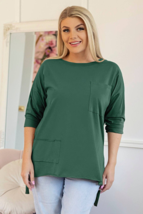 Bluzka damska w kolorze zielonego mchu dłuższy tył kieszeń rękaw 3/4 celestia