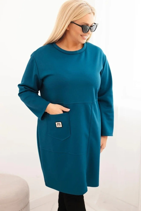 Sukienka plus size masełkowa w kolorze morskim przeszycia kieszeń elina