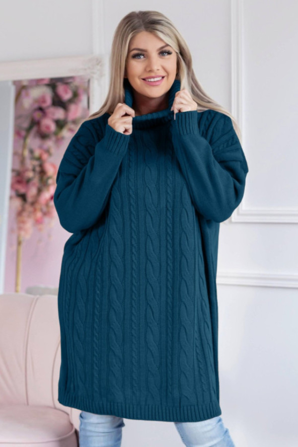 Długi sweter sukienka w kolorze morskim z golfem karmen