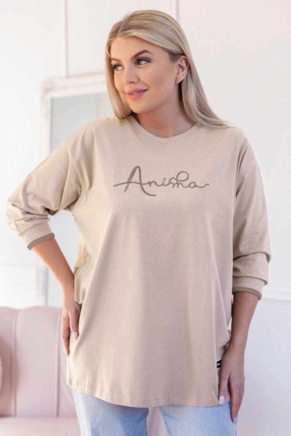 Lekka bluza damska w kolorze jasnobeżowym haftowany napis dżety basma