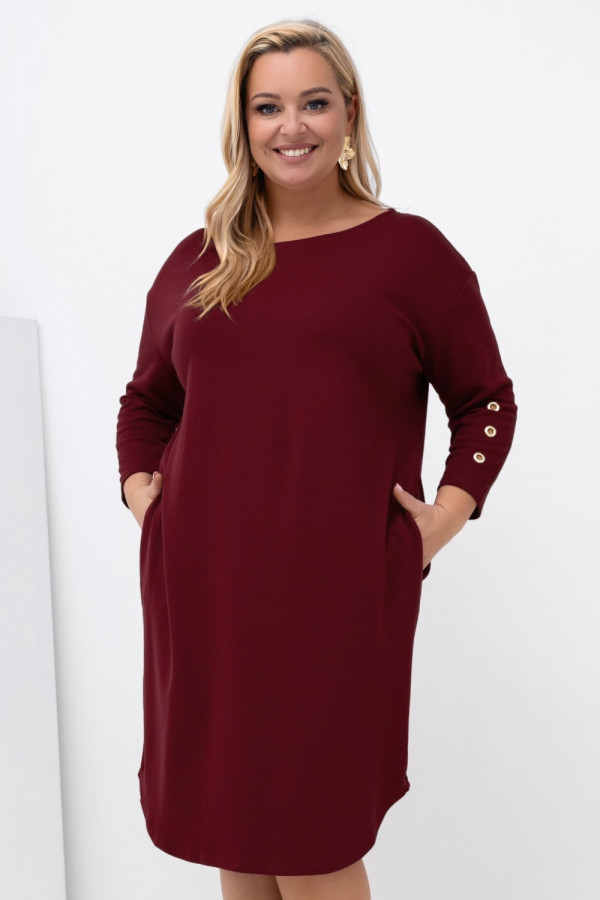 Oversizeowa sukienka plus size w kolorze bordowym ozdobne rękawy 3/4 franky