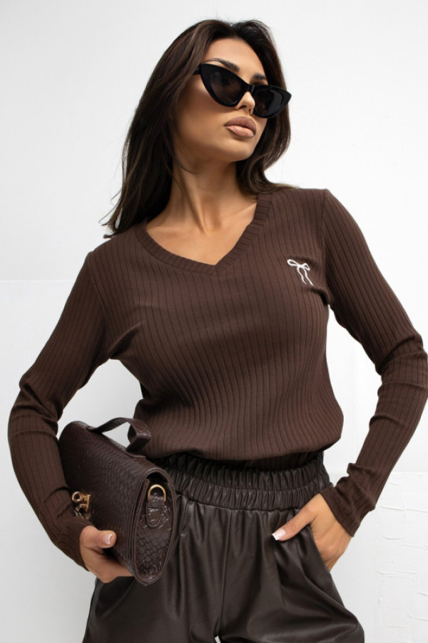 Prążkowana bluzka damska w kolorze czekoladowym haft kokardka lolita