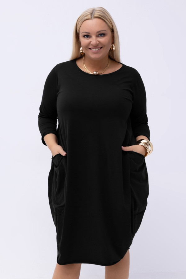 Bawełniana sukienka plus size w kolorze czarnym z kieszeniami evelin