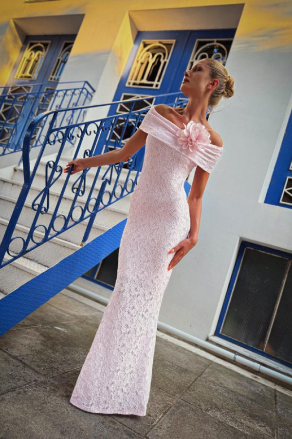 Ophelia - lace wedding dress in light pink