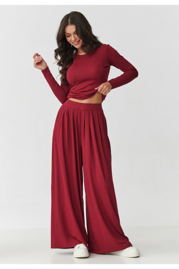 Komplet wiskozowy z marszczoną bluzką i szerokimi spodniami bordowy m892