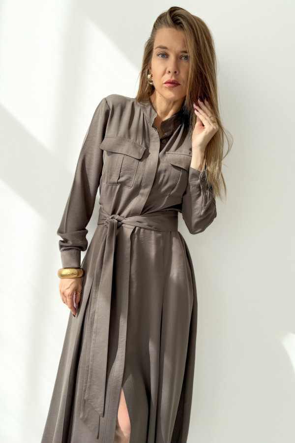 Casualowa sukienka z kontrafałdami nouvelle taupe