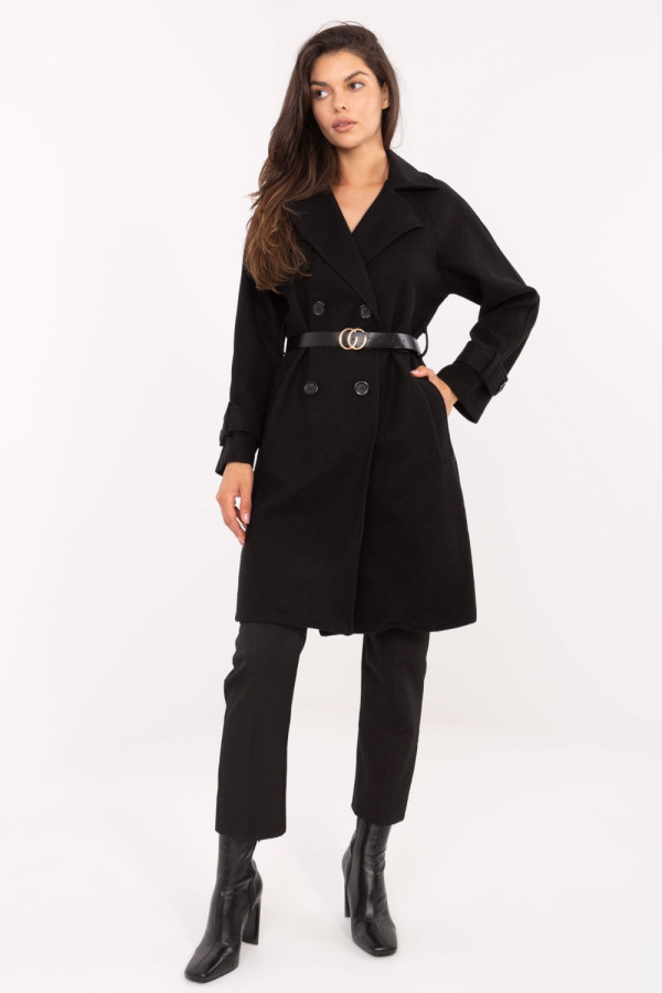 Płaszcz z paskiem w talii i kieszeniami po bokach - czarny