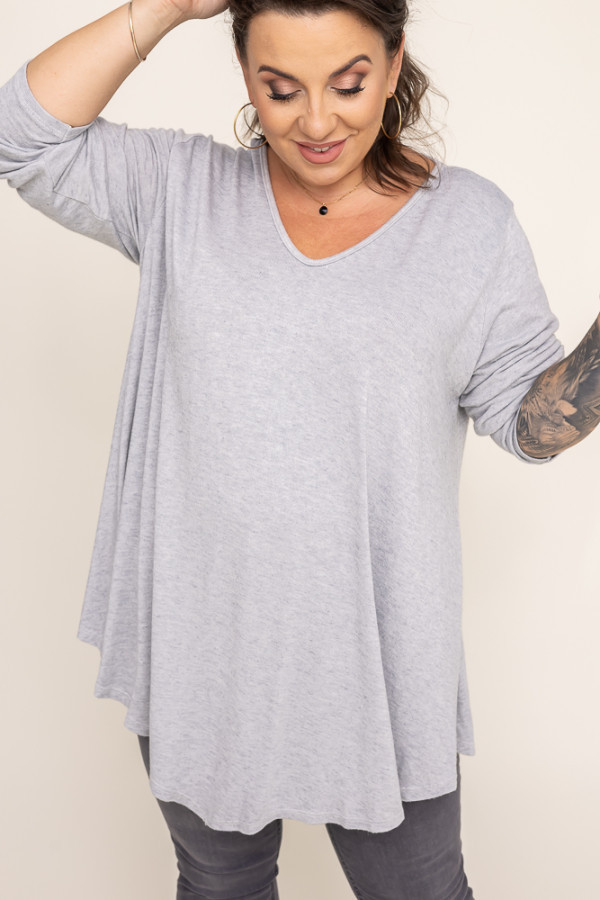 Szary sweter vergemo