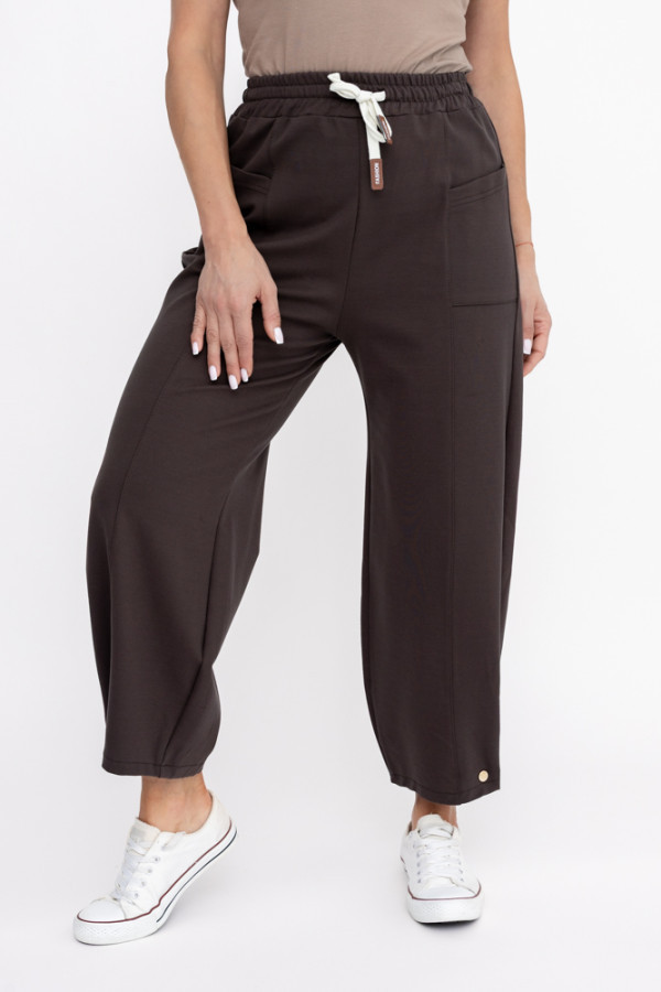 Czekoladowe spodnie dresowe olimpi