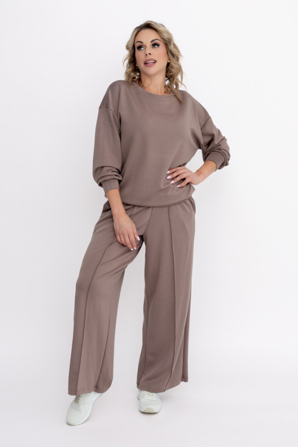 Kawowy komplet dresowy retervi