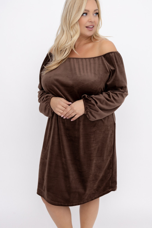 Czekoladowa sukienka welurowa lumerio