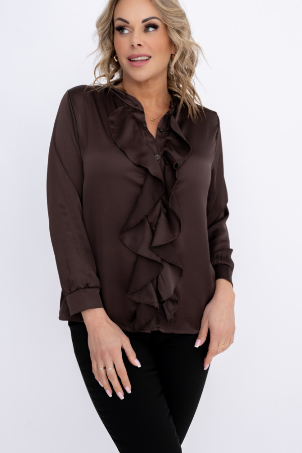 Czekoladowa koszula satynowa z żabotem kizuri