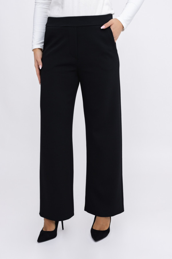 Czarne spodnie wantero