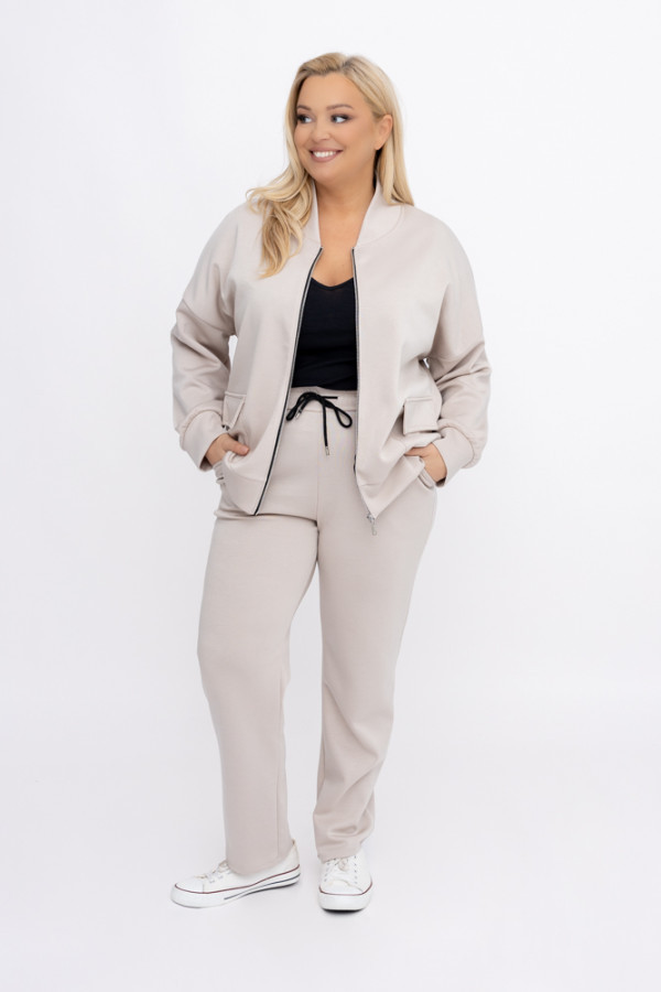 Jasnobeżowy komplet dresowy segerio