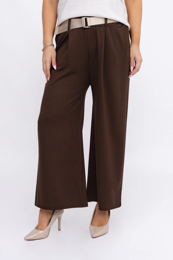 Czekoladowe spodnie z paskiem salia