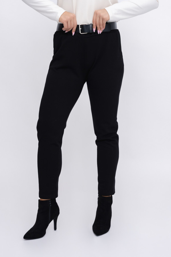 Czarne spodnie z paskiem regento