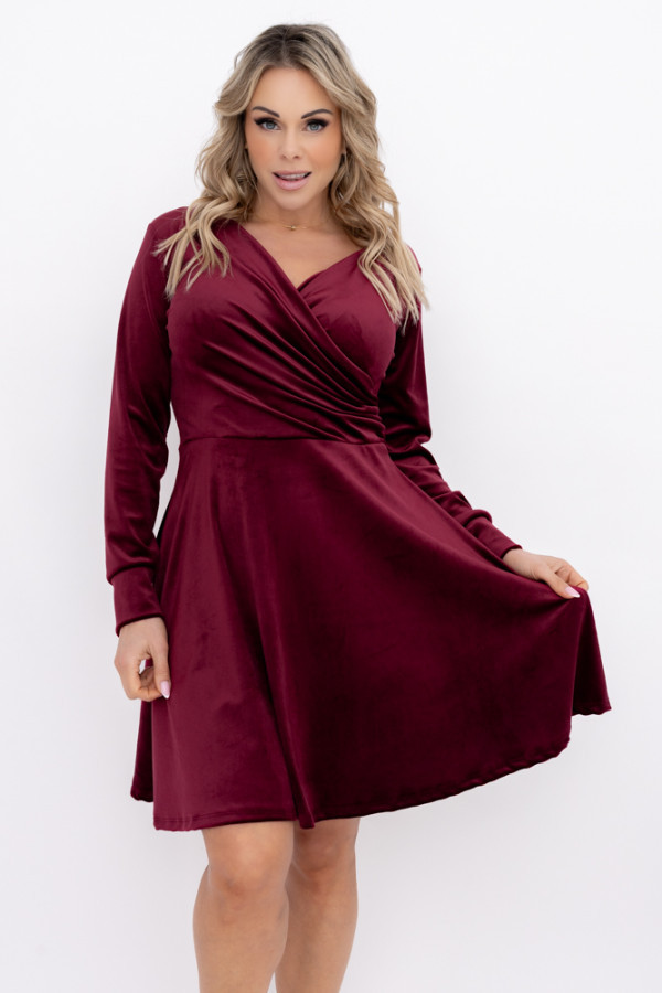 Bordowa sukienka welurowa warkozia