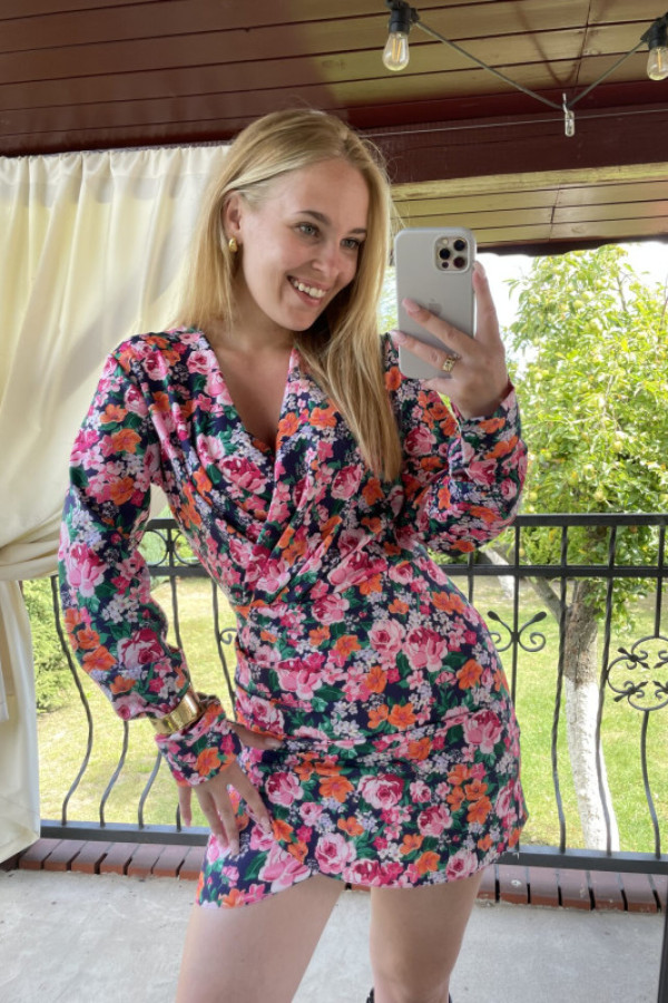 Sukienka saraya w kwiaty granatowo-pomarańczowa