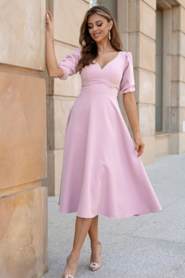 Viki wybierz większą pudrowa midi sukienka