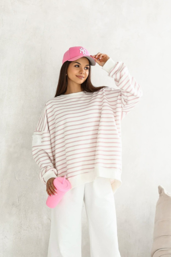 Bluza dresowa bawełniana z rozcięciem na plecach w paski ecru-różowe
