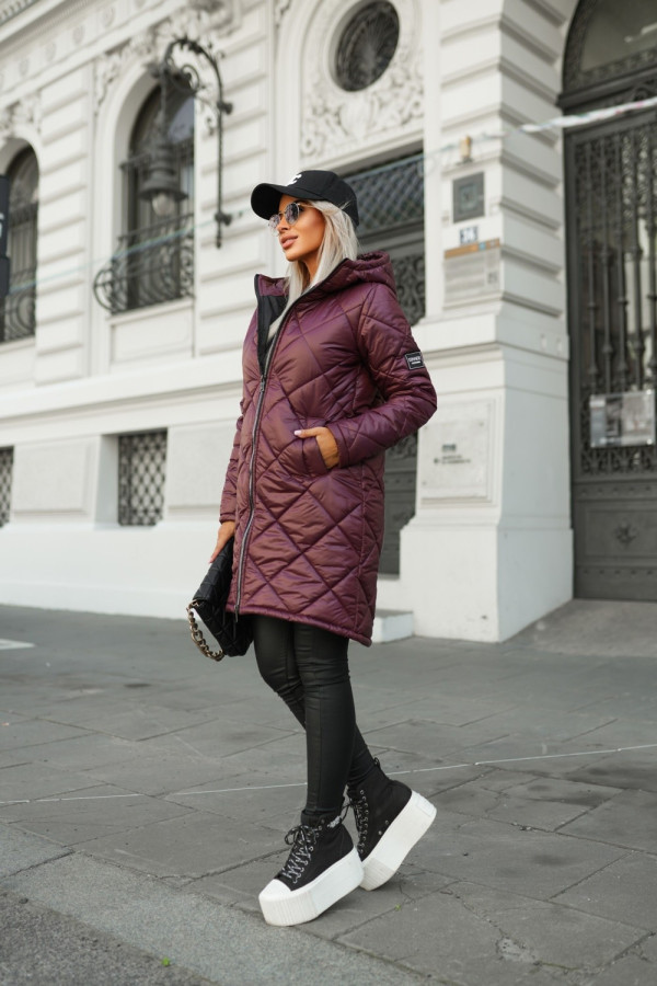 Kurtka zimowa z kapturem pikowana romby burgundowa