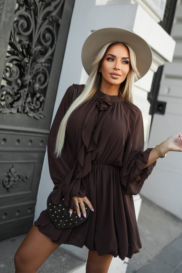 Sukienka mini z przyszytą różą czekoladowa