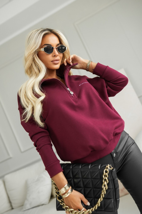 Bluza bawełniana na stójce z minimialistycznym napisem burgundowa