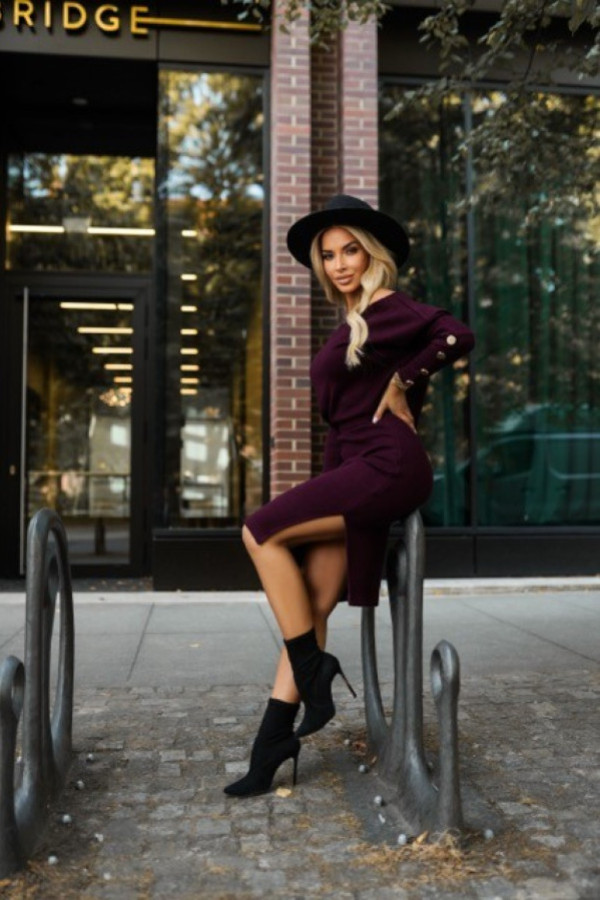 Komplet dzianinowy perla sweter + spódnica z rozcięciem burgundowy