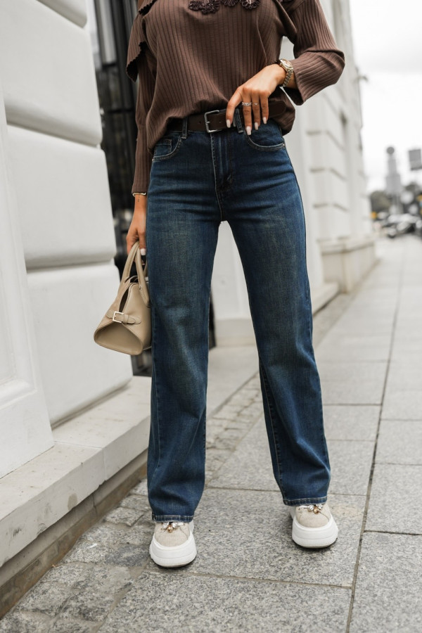 Spodnie jeansowe z wysokim stanem z paskiem w komplecie niebieski jeans