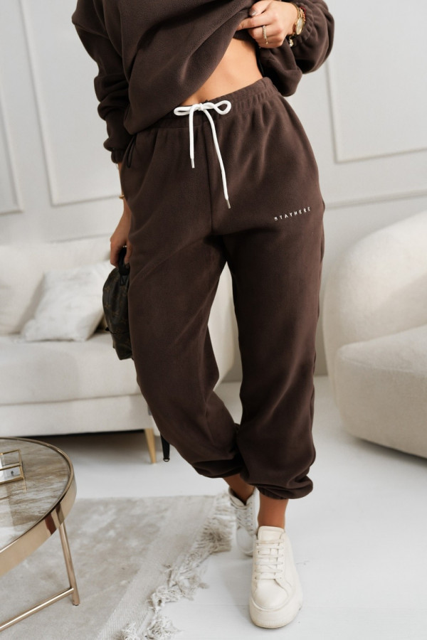 Spodnie polarowe na gumę czekoladowe