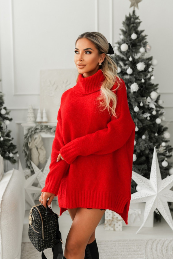 Sweter sukienka asymetryczna z golfem czerwony
