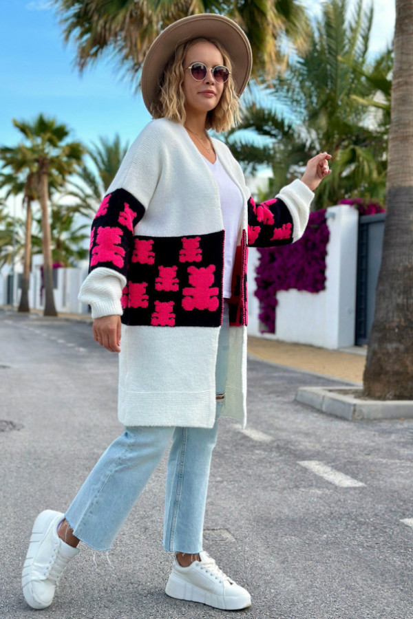 Kardigan w misie bear ecru