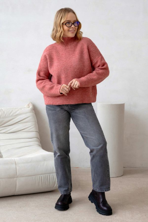 Sweter oversize z golfem nicoll cegła