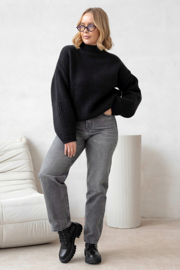 Sweter z szerokimi rękawami tomi czarny