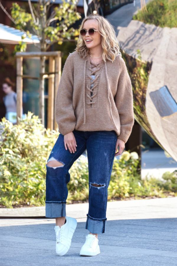 Sweter oversize ze sznurowaniem vera karmel