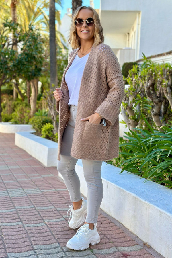 Ażurowy kardigan z kieszeniami santiago latte