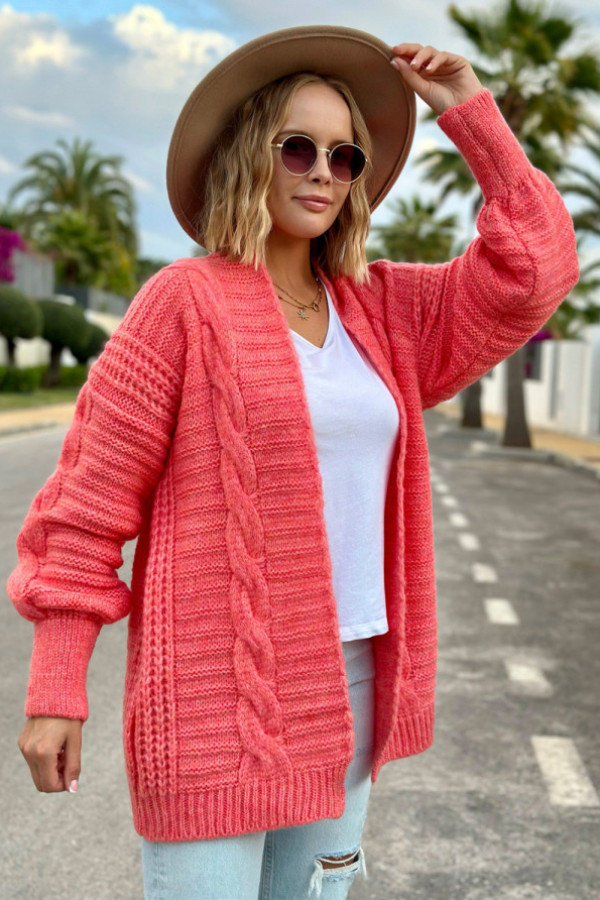 Kardigan z warkoczem viktoria koral