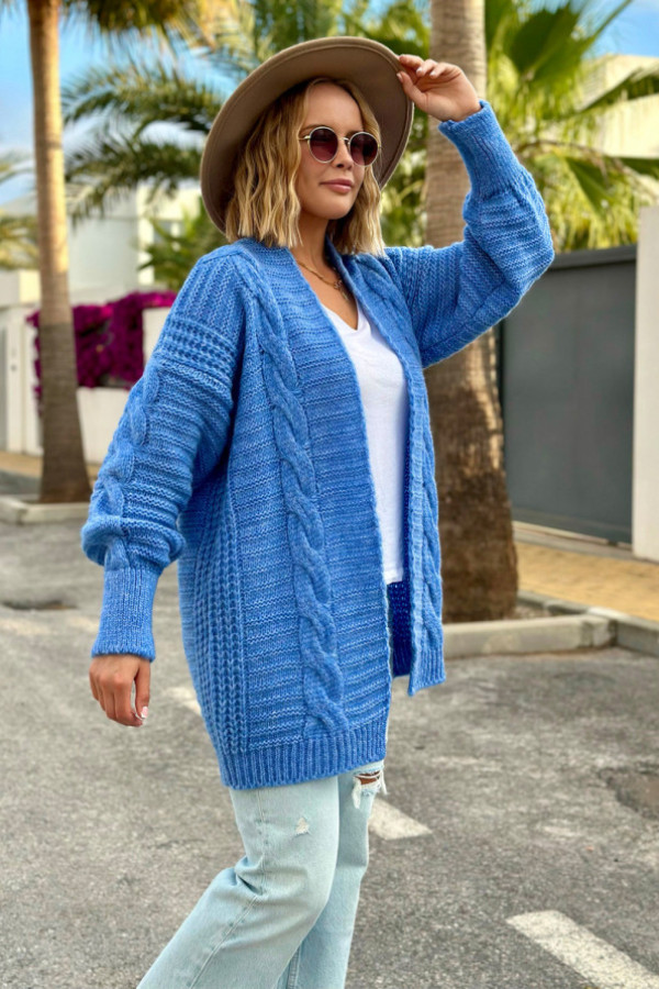 Kardigan z warkoczem viktoria niebieski