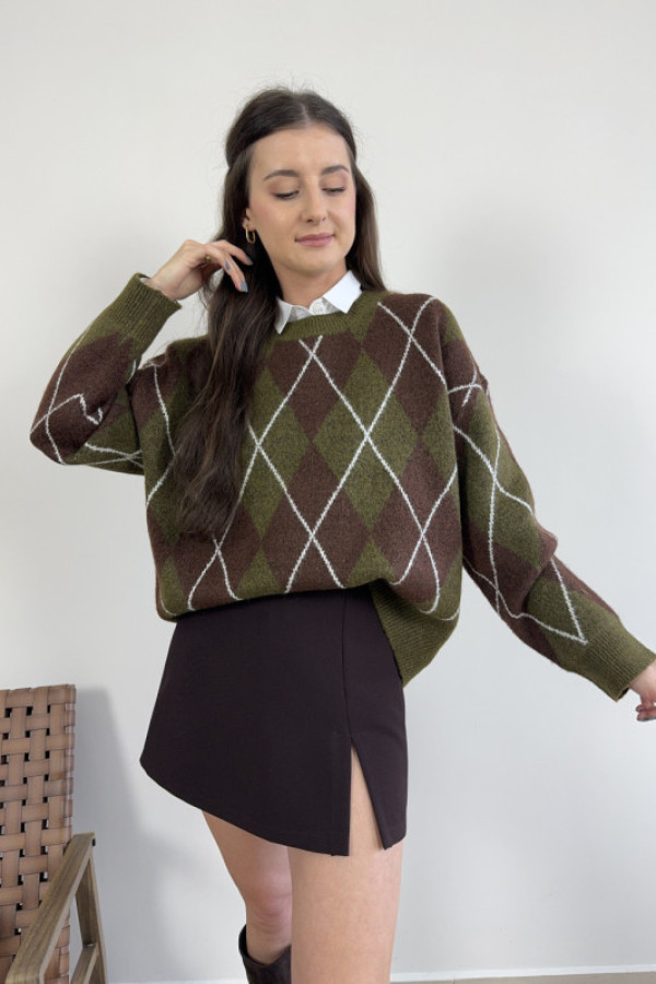 Sweter w romby oliwkowo-czekoladowy ramzes