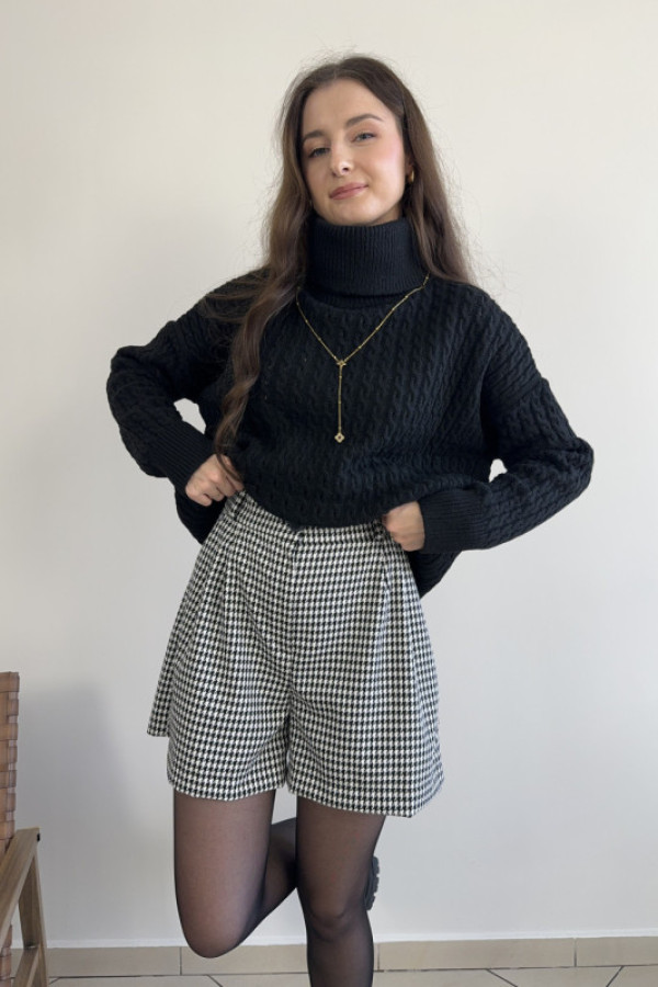 Szorty o luźnym kroju w pepitkę simply